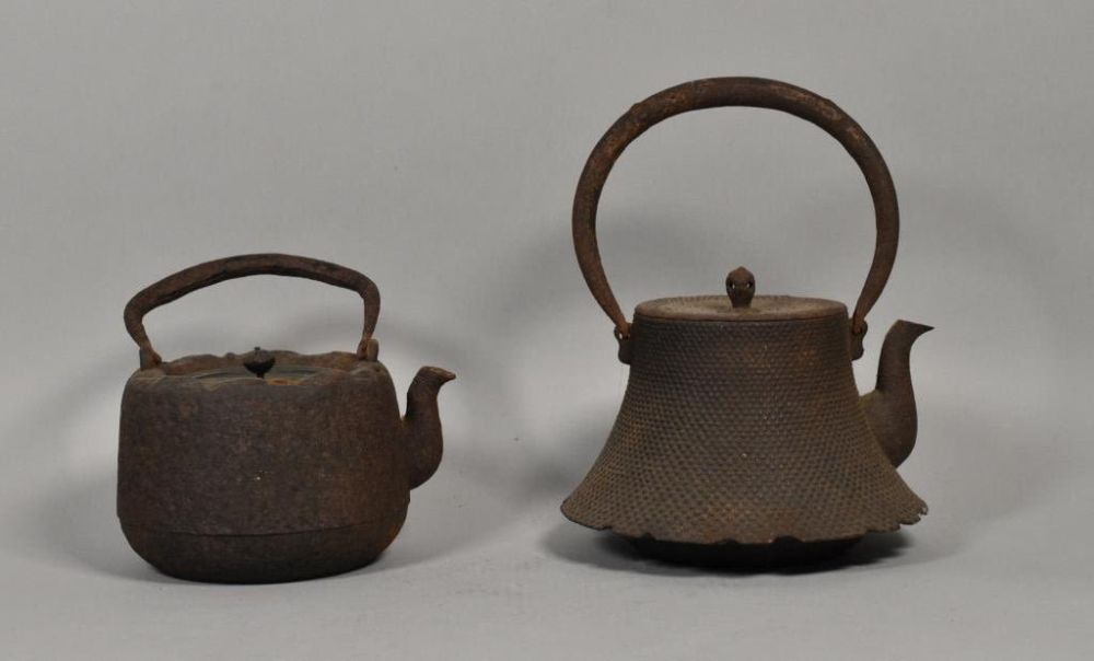 Lot 391: 2 Japanese Tetsubin
