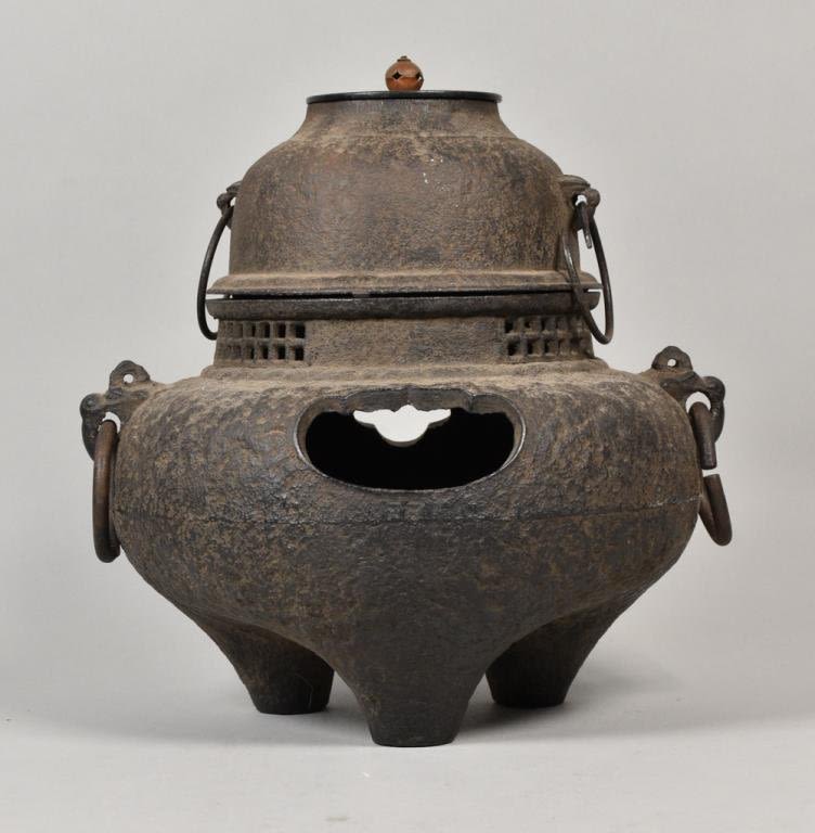 Lot 392: Cast Iron Chagama or Tea Kettle