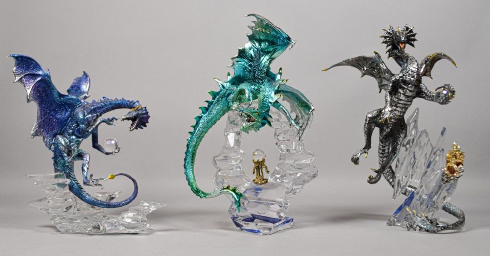 Lot 413: 3 Franklin Mint Michael Whelan Dragon Figurines
