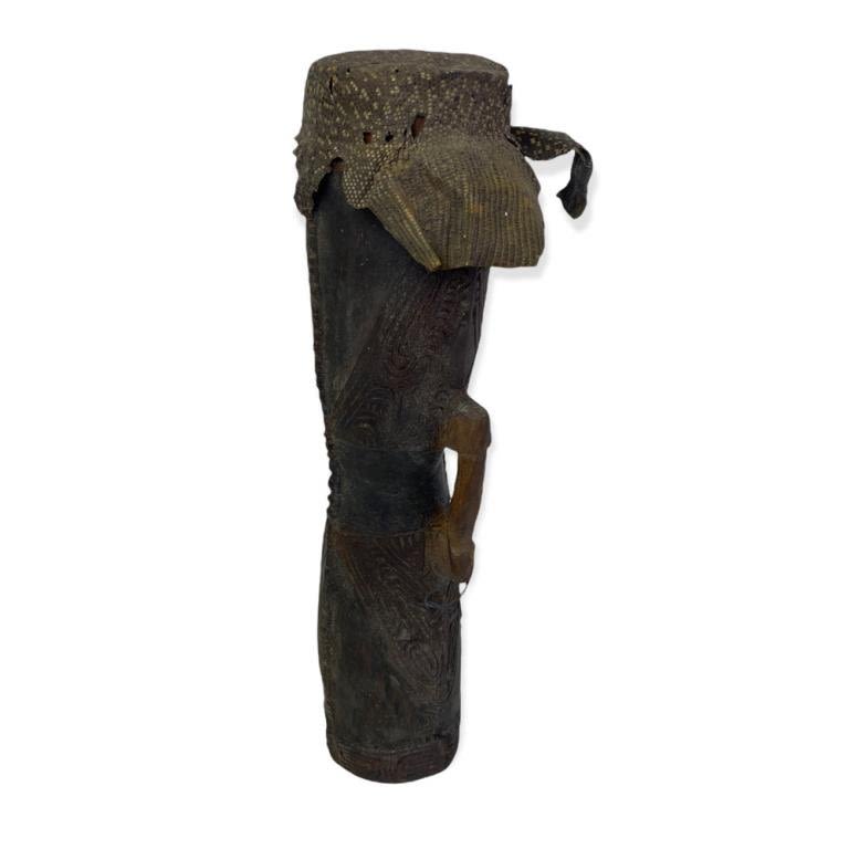 Lot 192: Kundu Hand Drum with Handle, Murik Lakes