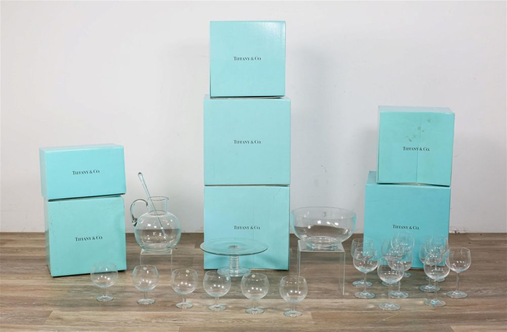 Lot 153: 20 Pieces Tiffany & Co. Glass