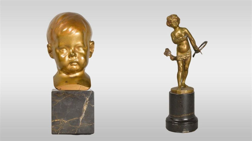 Lot 269: 2 Bronzes