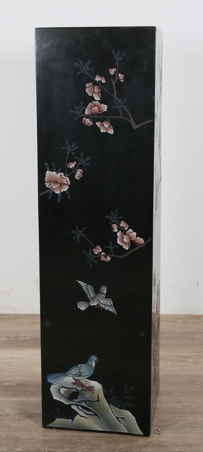 Lot 173: Chinoiserie Style Lacquered Sculpture Pedestal