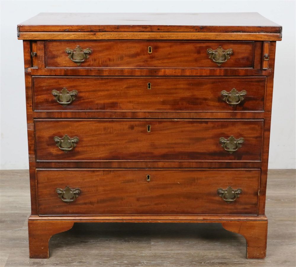 Lot 233: Diminutive Federal Server