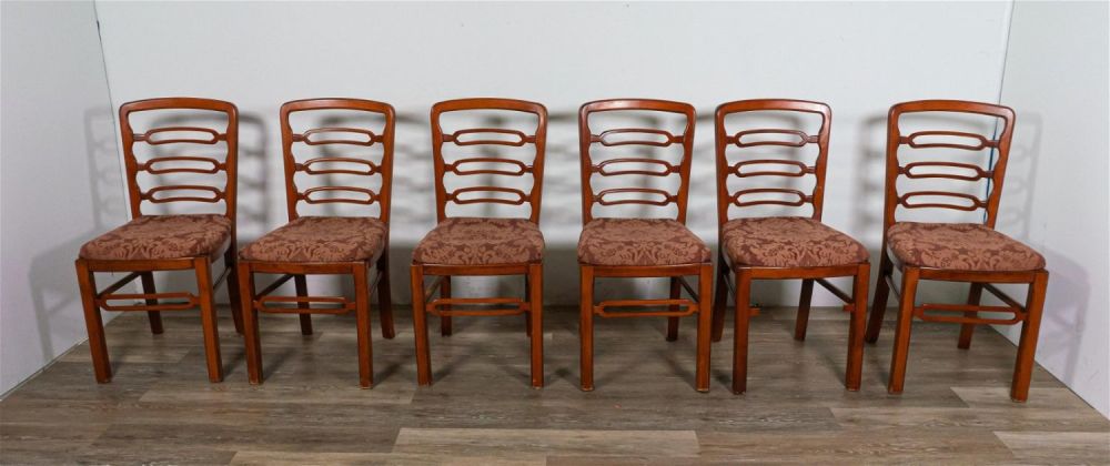 Lot 235: Set of 6 Queen Anne Chinoiserie Style Chairs