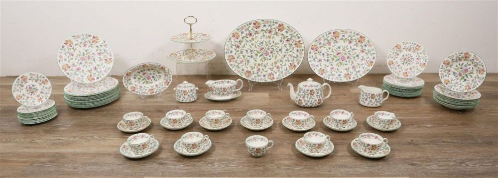 Lot 241: Minton Haddon Hall Porcelain Dinner Service for 12