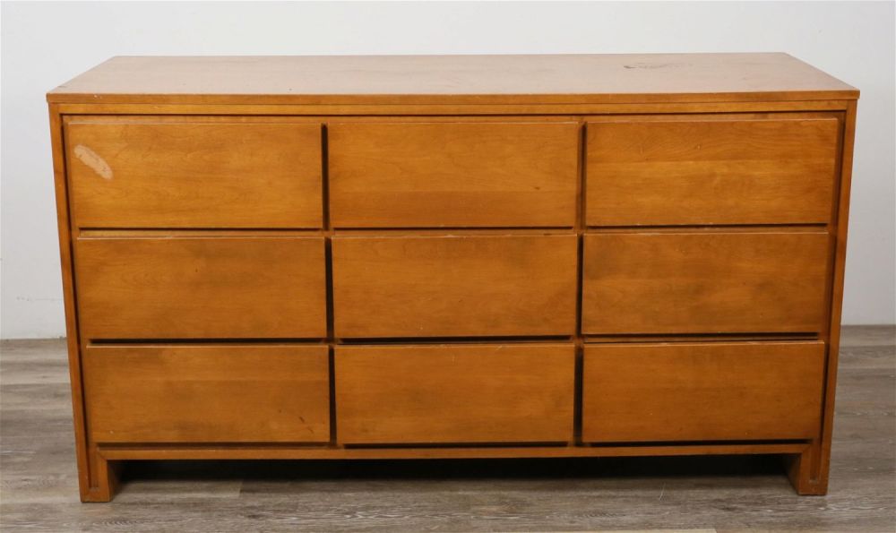 Lot 291: Leslie Diamond for Conant Ball Mid Century Dresser