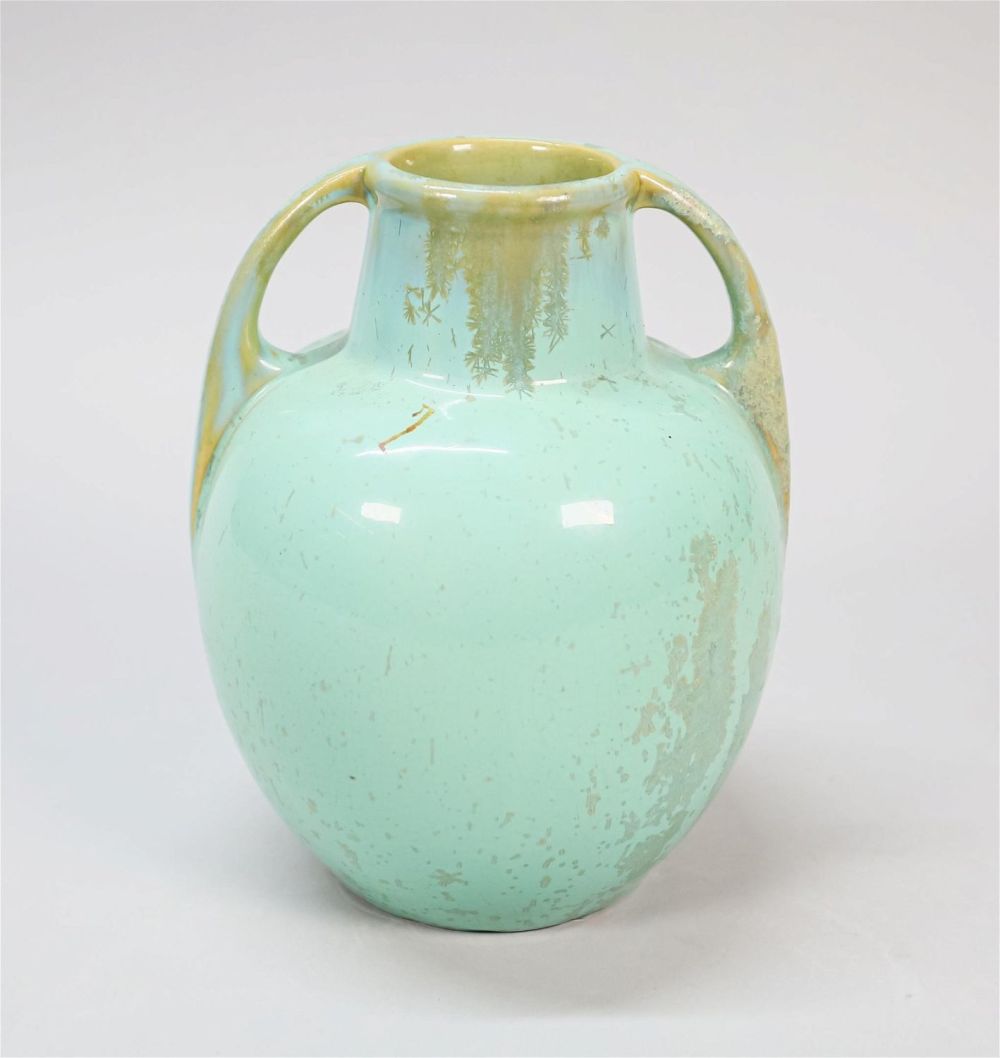 Lot 208: Fulper Pottery Crystalline Art Vase Form No. 643