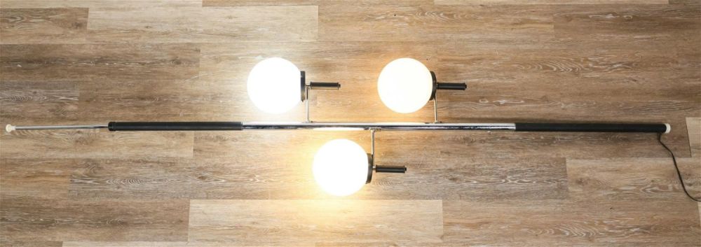 Lot 231: Art Deco Style Suspension Floor to Ceiling Lamp