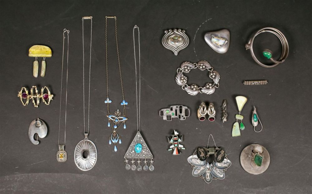 Lot 246: Grouping of Sterling Silver Jewelry