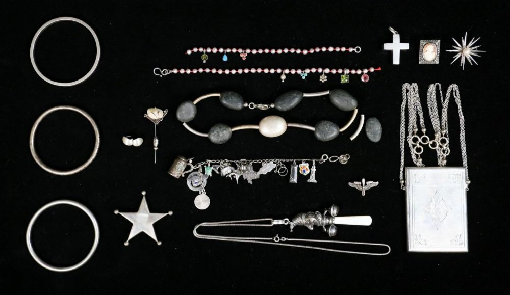 Lot 248: Grouping of Sterling Jewelry