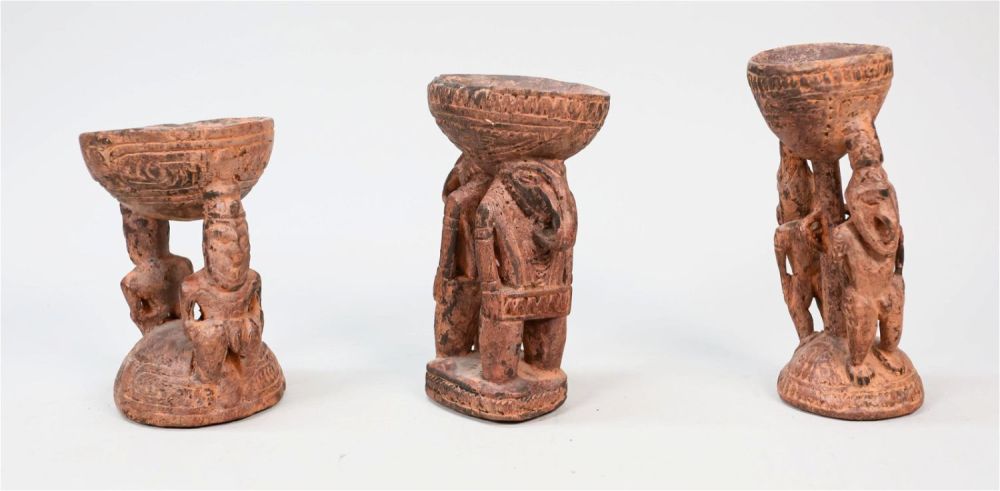 Lot 250: 3 Papua New Guinea Effigy Vessels