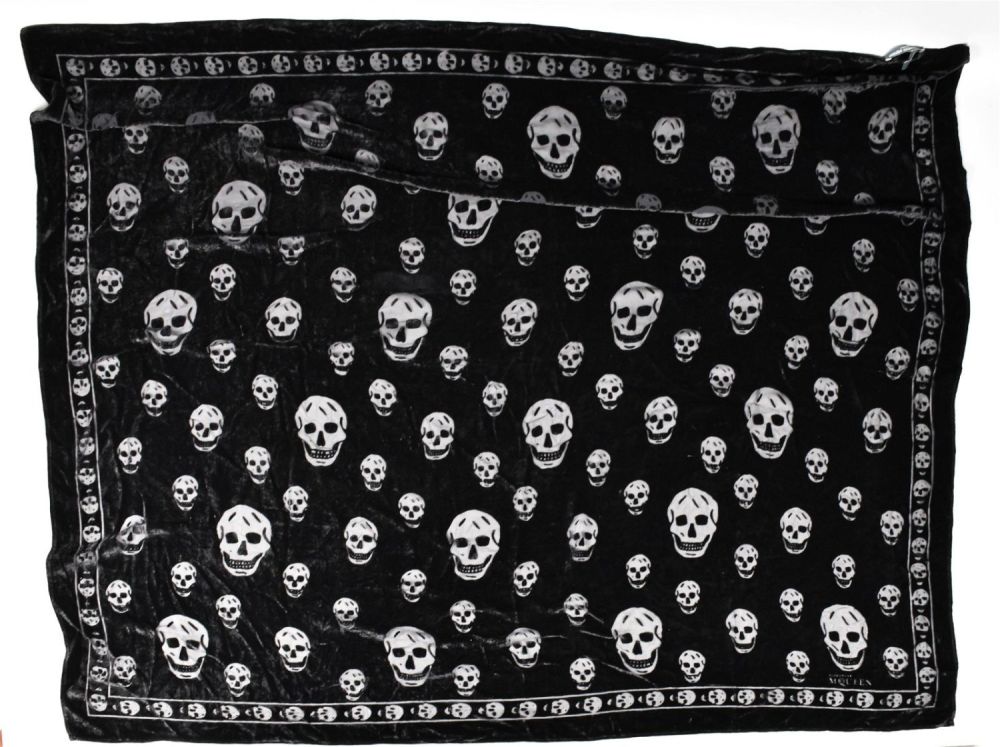 Lot 345: Alexander McQueen Scarf