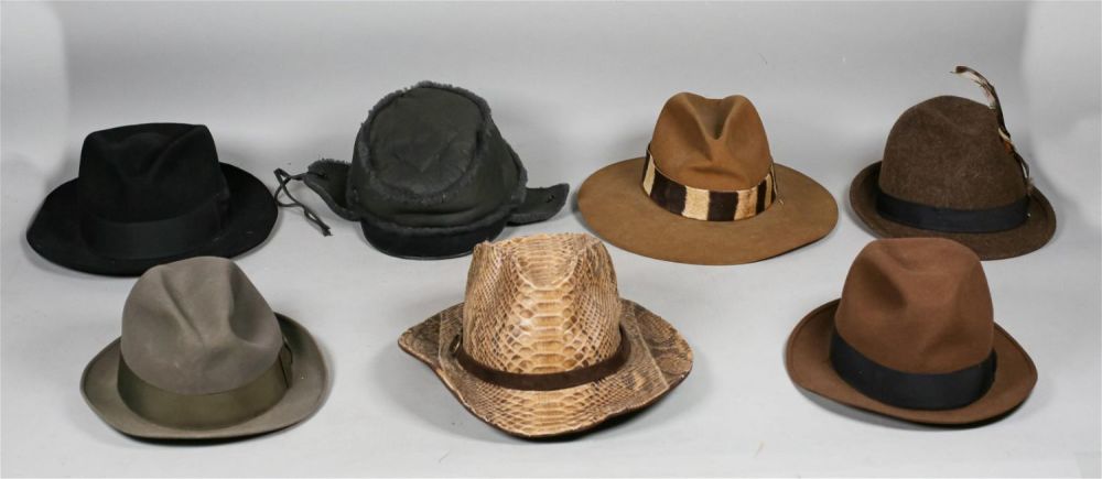 Lot 361: Grouping of Hats