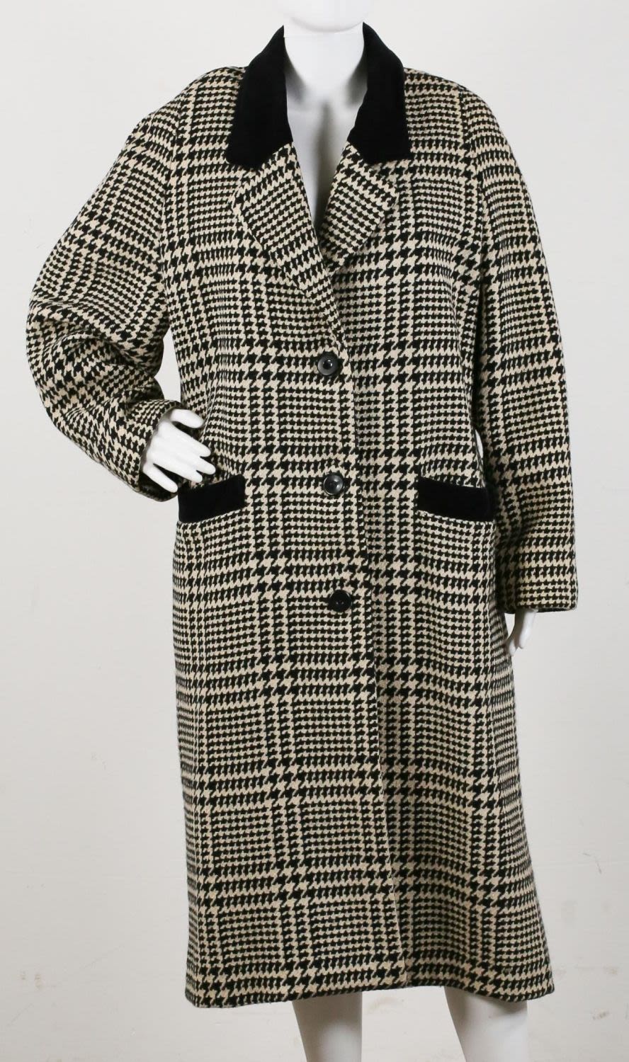 Lot 373: Christian Dior Houndstooth Coat