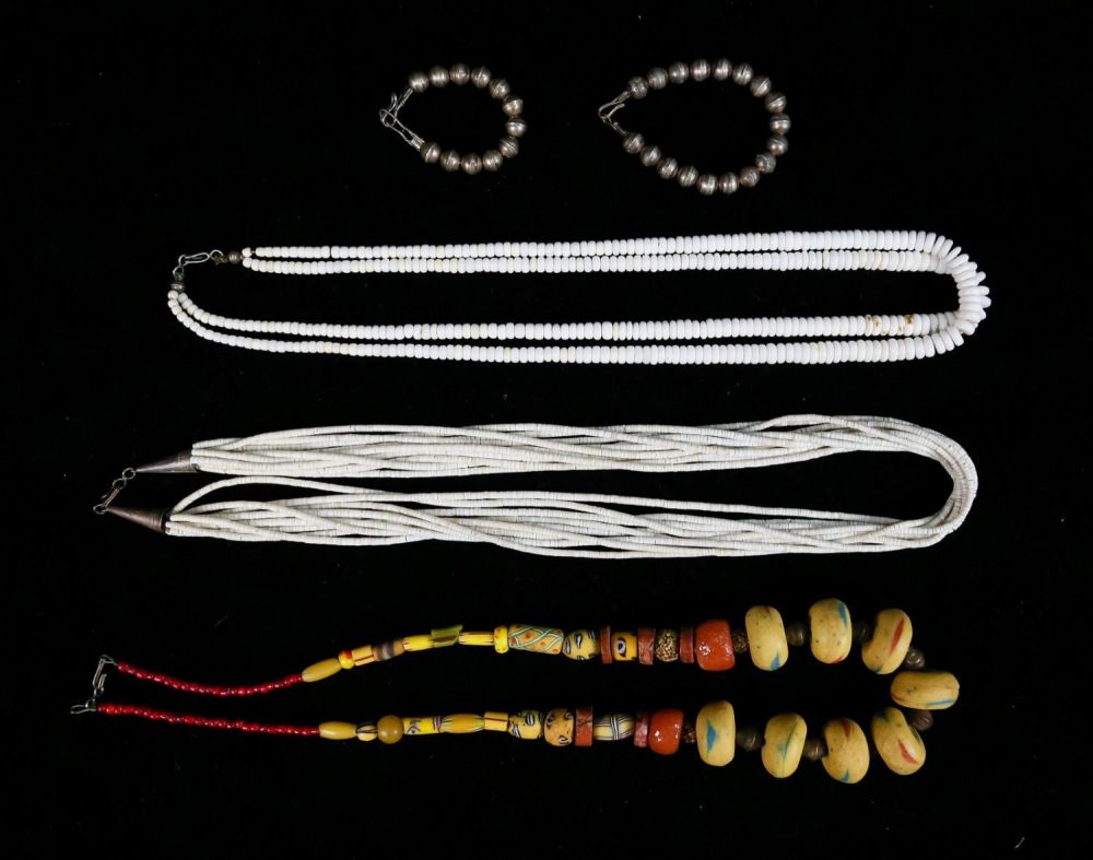 Lot 174: Lot of Beaded Jewelry