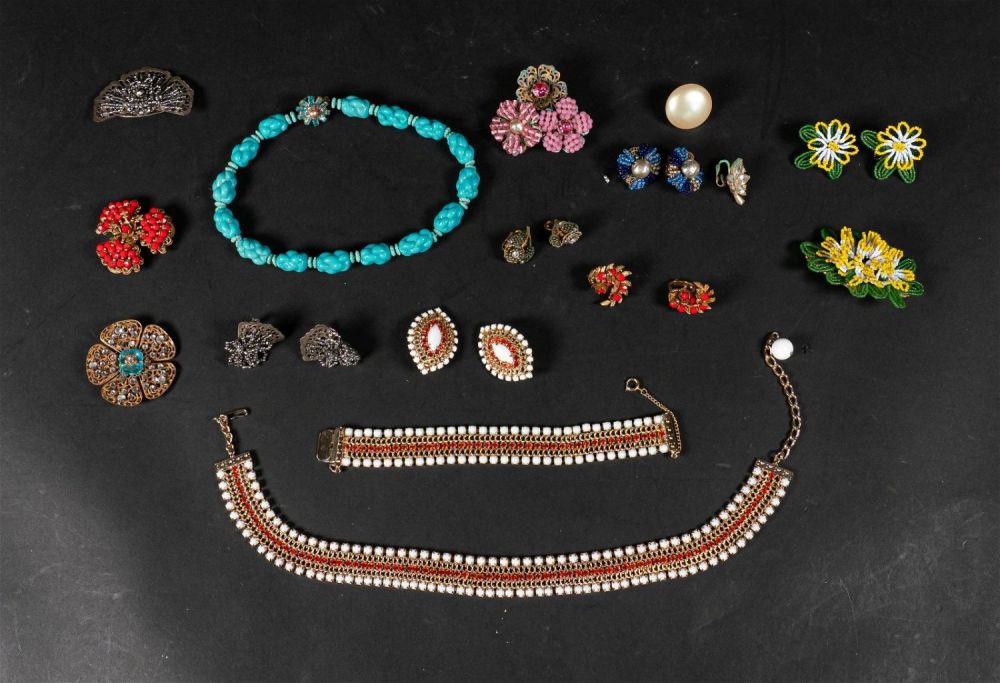 Lot 179: Miriam Haskell & Hobe Costume Jewelry Lot