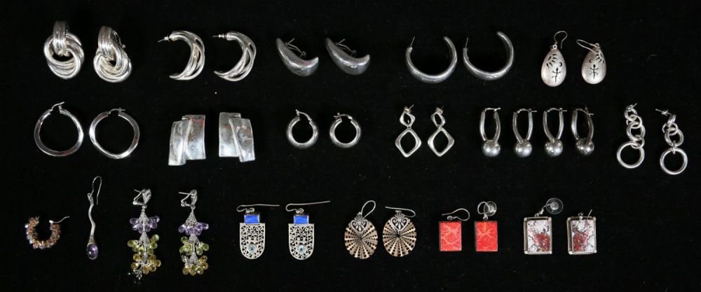 Lot 309: Lot of Sterling Earrings