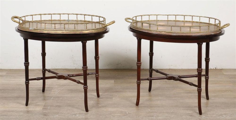 Lot 334: Pair of Sheraton Style Butler's Tables with Trays