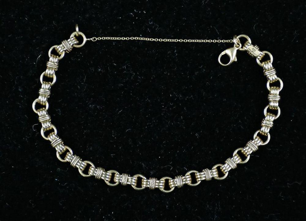 Lot 371: Tiffany & Co. 14k Gold Bracelet