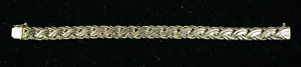 Lot 372: Tiffany & Co. 14k Gold Bracelet