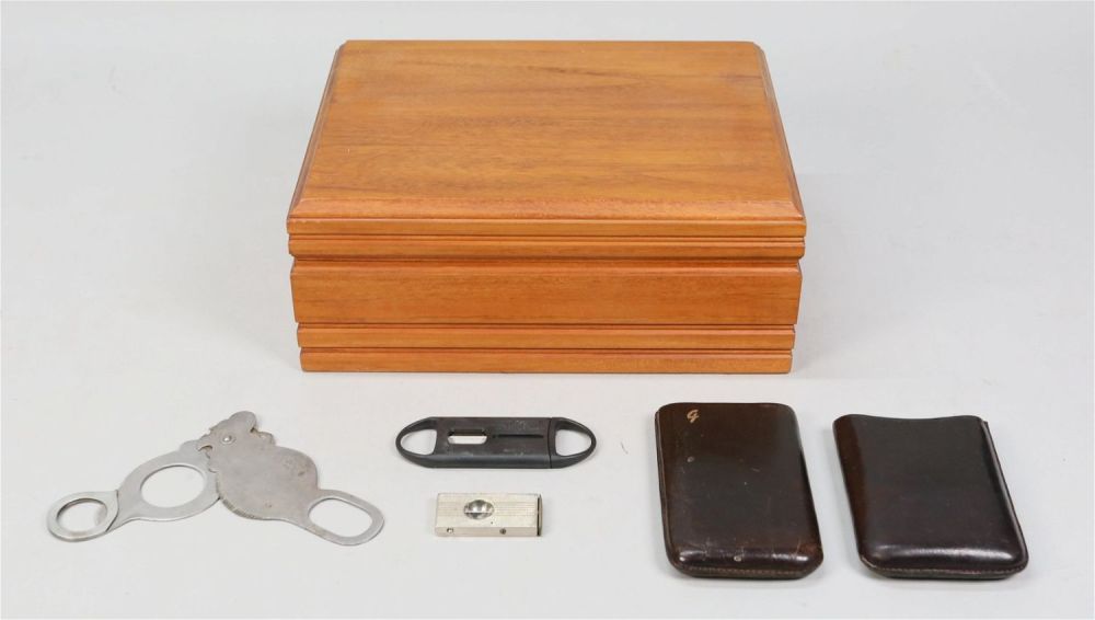 Lot 387: Credo Cigar Humidor