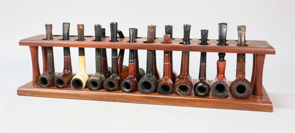 Lot 389: 17 Vintage Tobacco Pipes And Pipe Rack