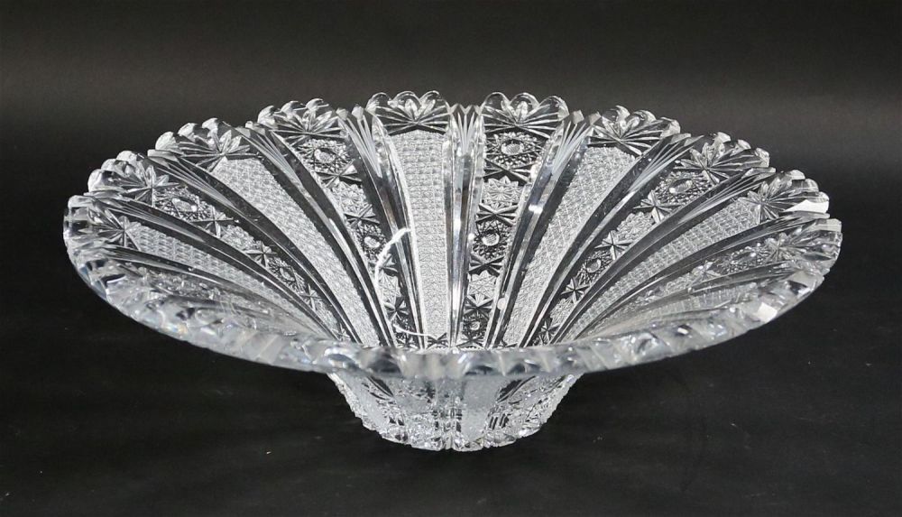 Lot 423: Cut Glass Center Bowl