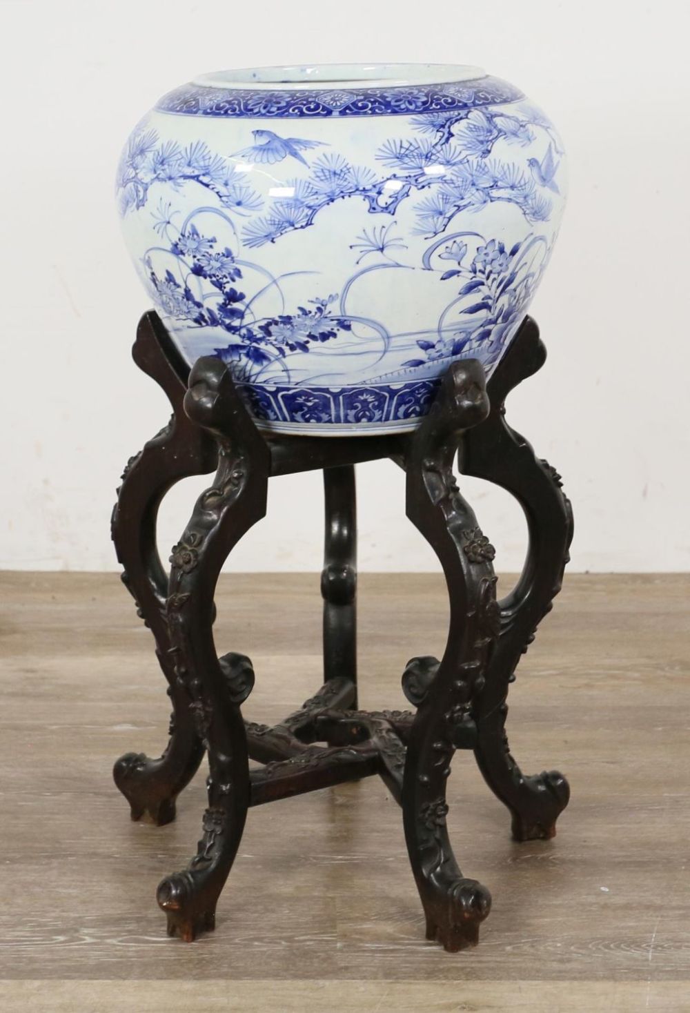 Lot 320: Japanese Blue and White Fish Bowl on Stand