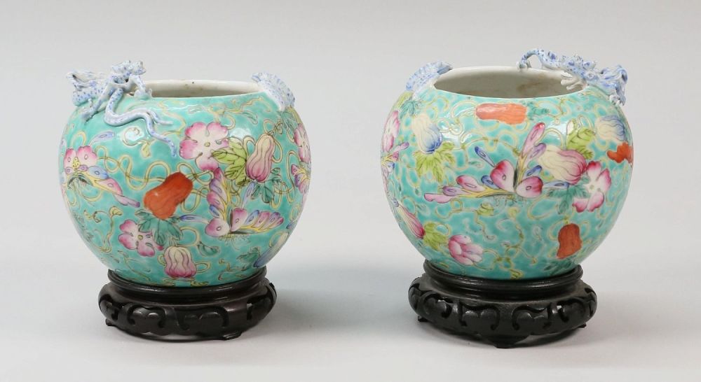 Lot 357: Pair of Chinese Porcelain Dragon & Bat Bowls