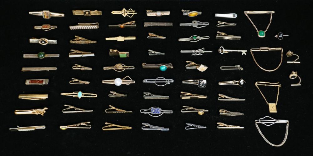 Lot 379: Collection of Men's Tie Clips