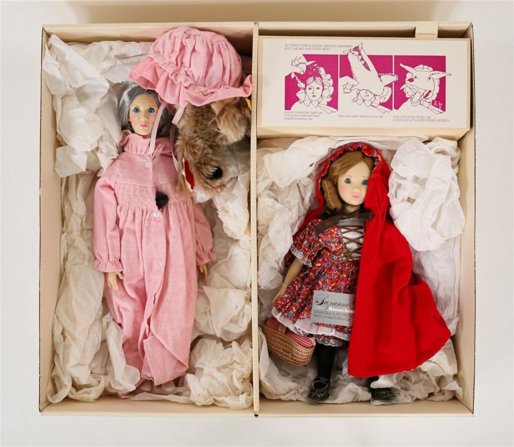 Lot 341: Suzanne Gibson Steiff Little Red Riding Hood Set