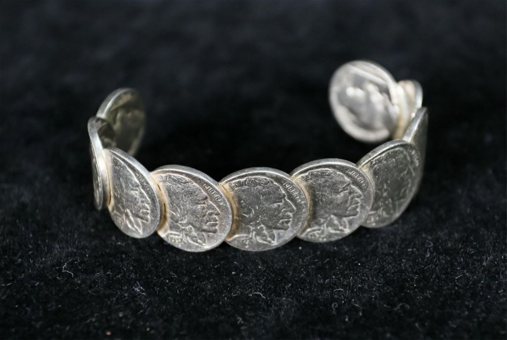 Lot 278: Buffalo Nickel Bangle