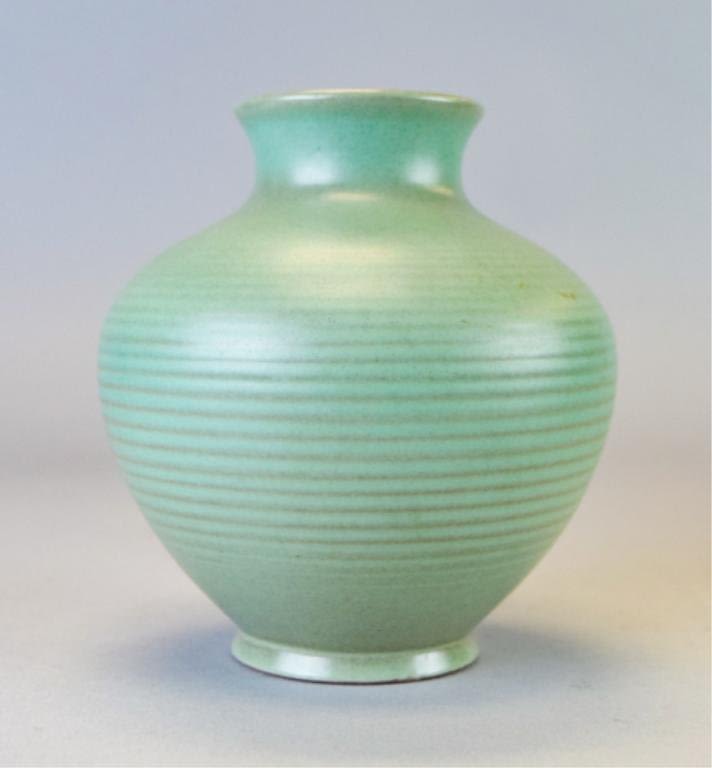 Lot 194: 3 Piece Art Pottery Grouping