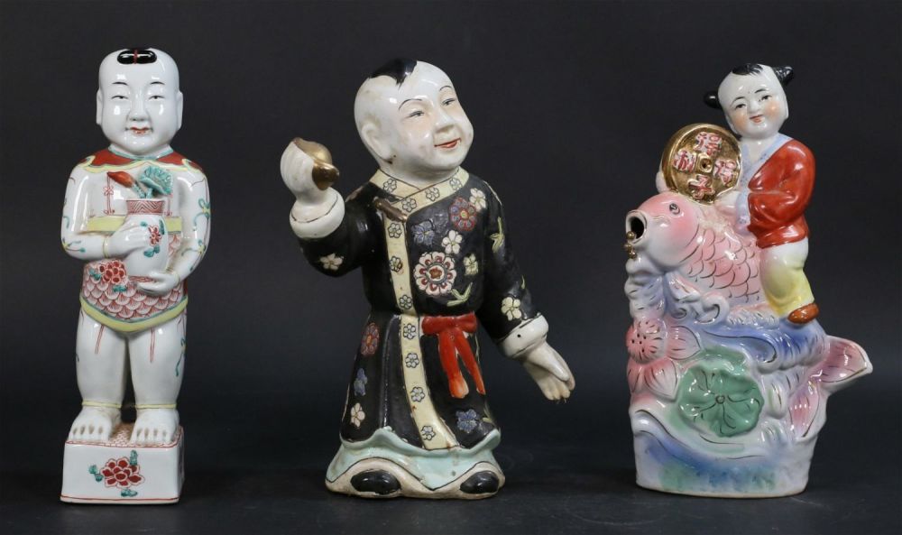 Lot 216: 3 Chinese Porcelain Figures