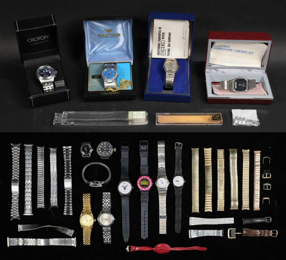 Lot 255: Grouping of Men's Watches and Bands