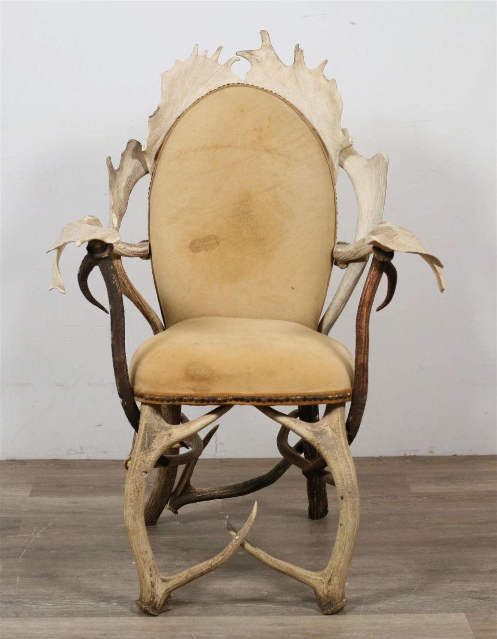 Lot 310: Arthur Court Style Deer Antler Throne Chair