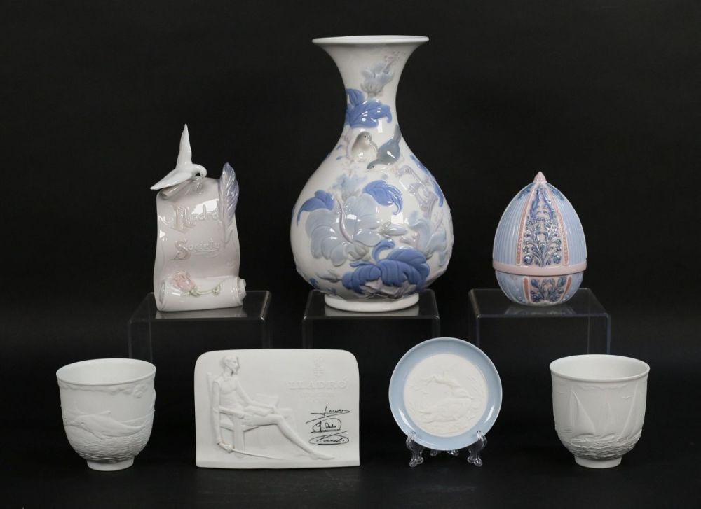 Lot 151: 7 Pieces Lladro Porcelain