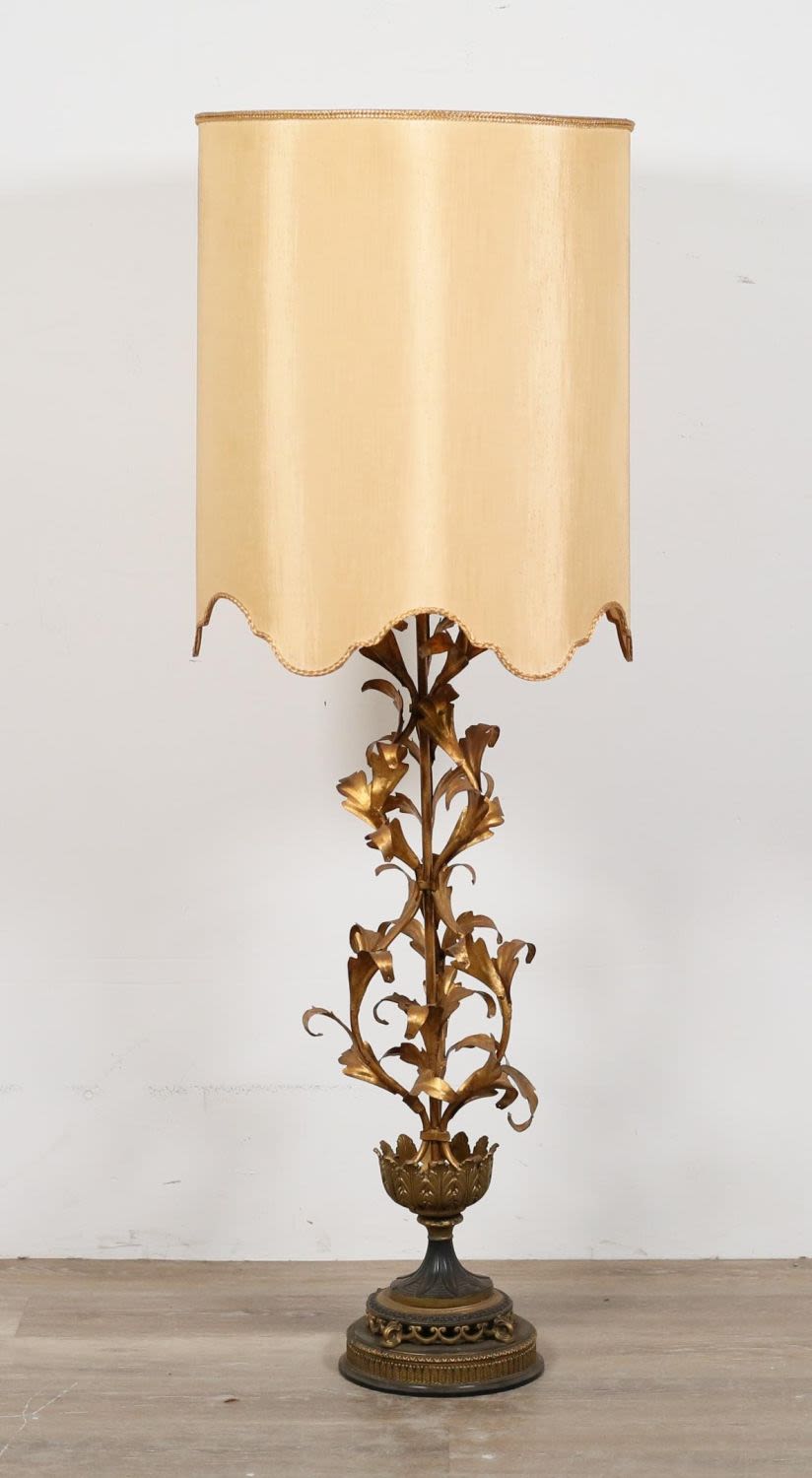 Lot 394: Hollywood Regency Gilt Metal Lamp