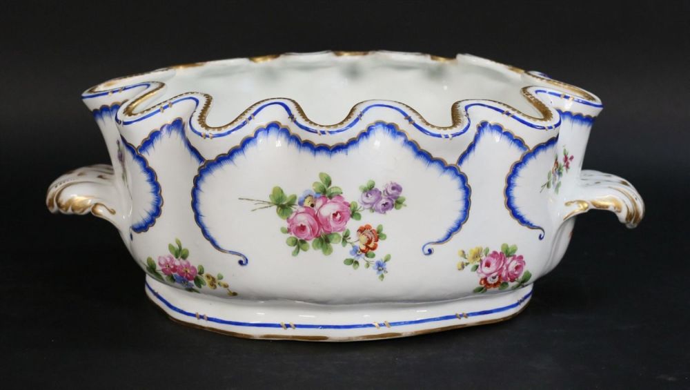 Lot 404: Sevres French Porcelain Monteith