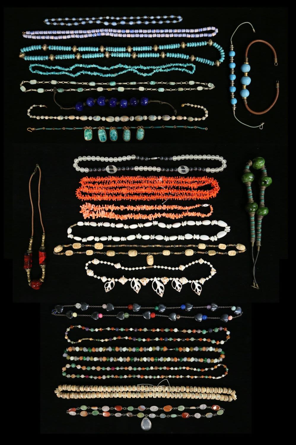 Lot 318: Grouping of Beaded Necklaces