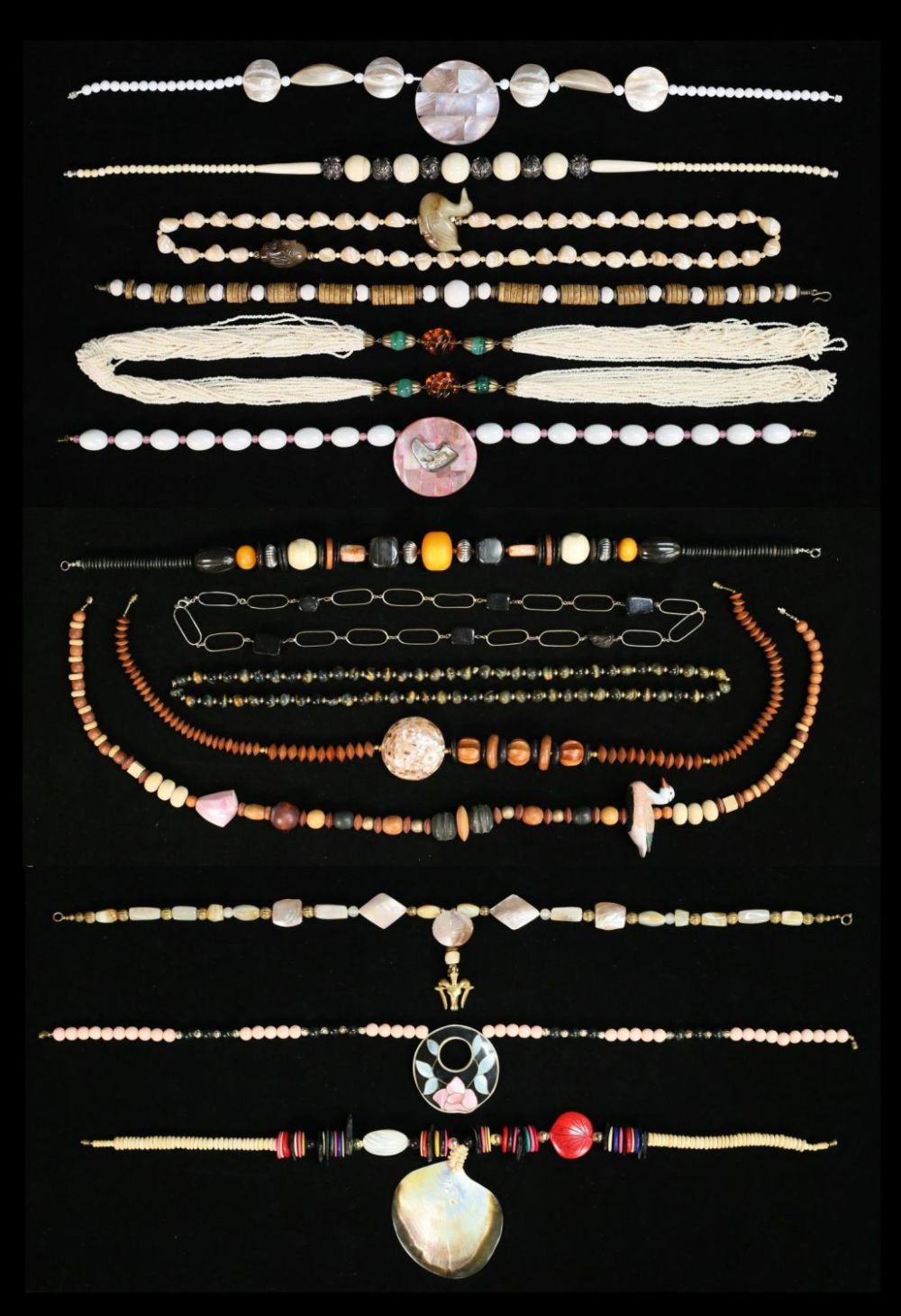 Lot 319: Grouping of Beaded Necklaces