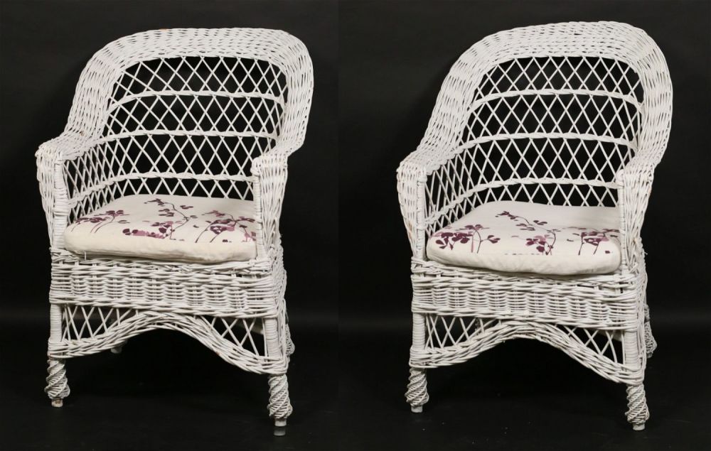 Lot 211: Pair of White Wicker Outdoor Lounge Chairs