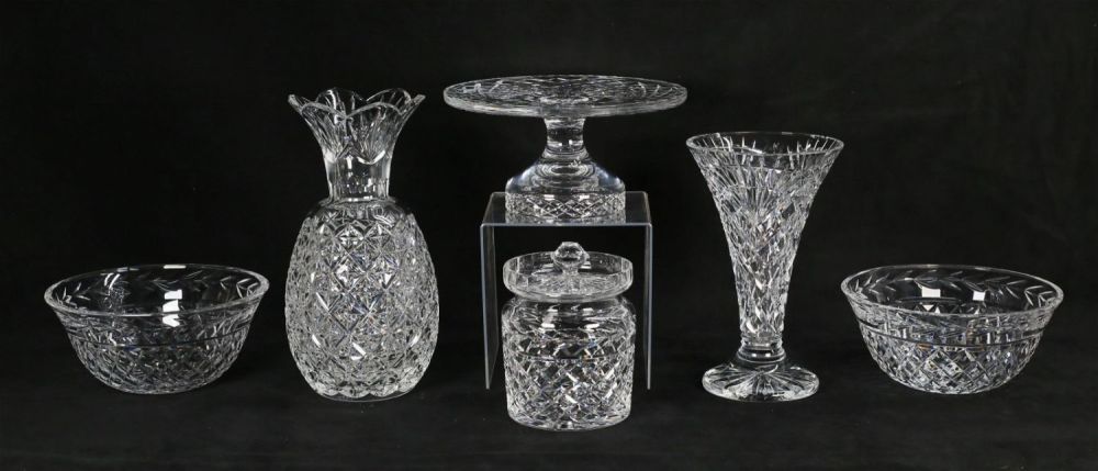 Lot 429: 6 Pieces Waterford Crystal