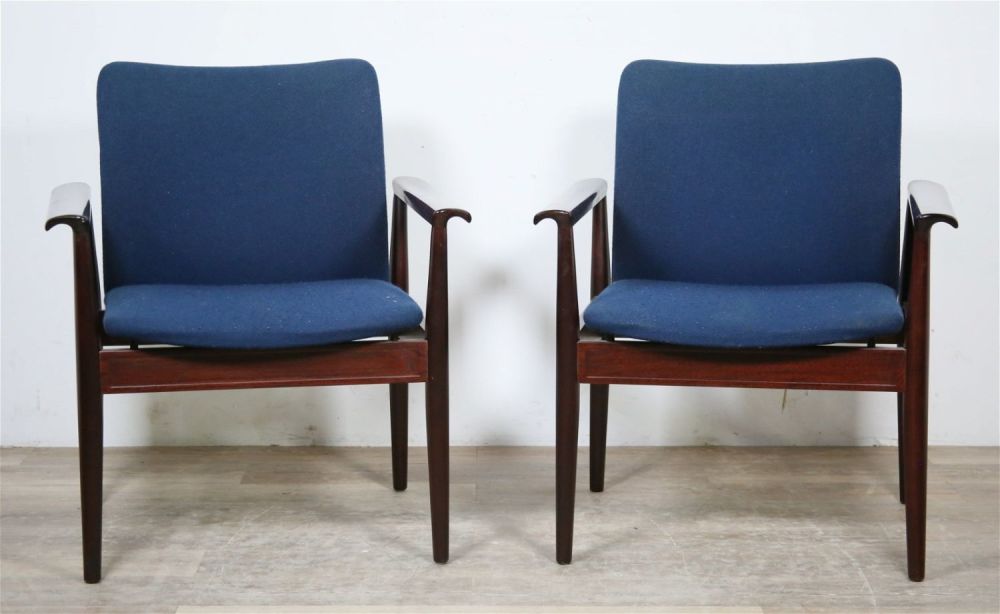Lot 231: Pair of Finn Juhl Diplomat Style Armchairs