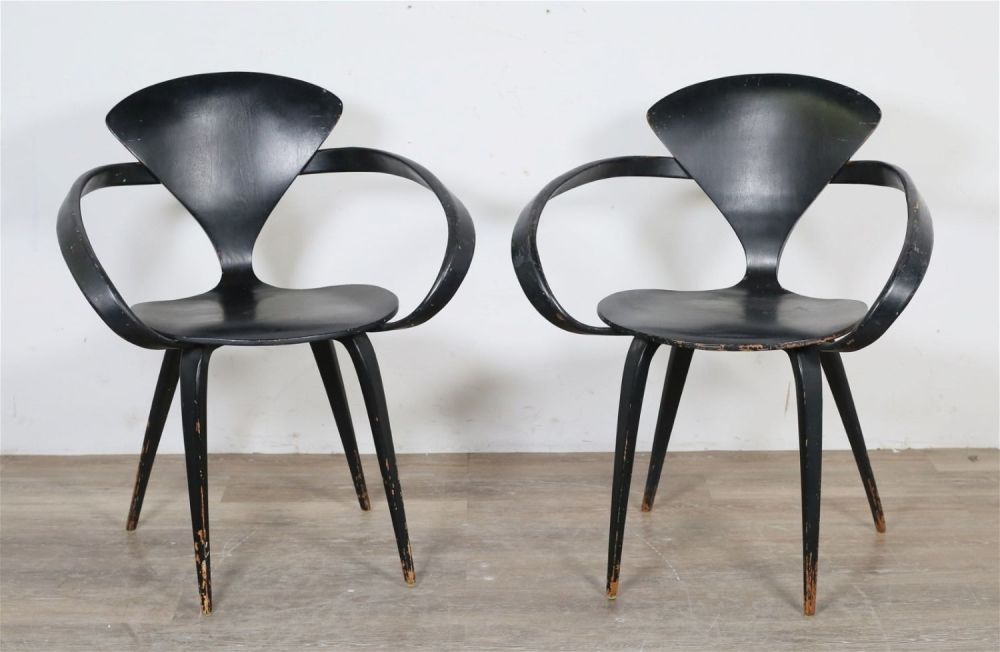 Lot 250: Pair Norman Cherner for Plycraft Pretzel Armchairs
