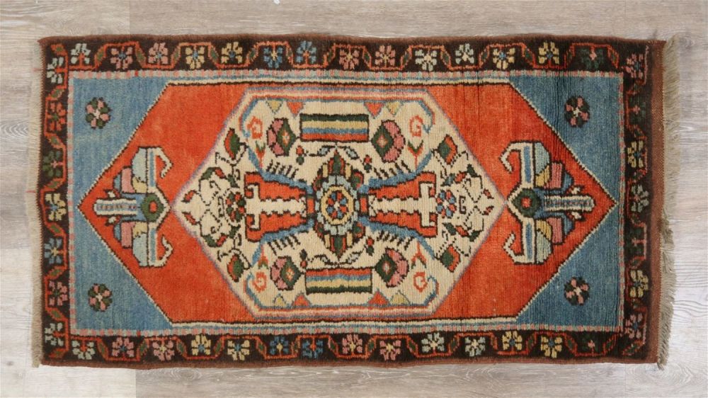 Lot 336: Turkish Style Prayer Rug
