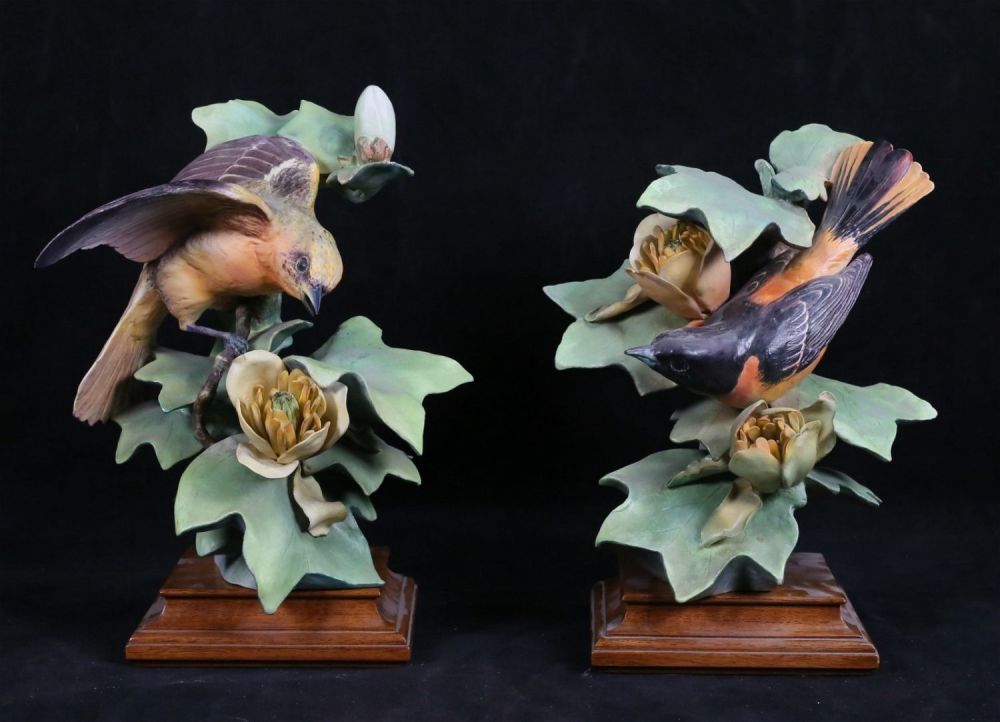 Lot 187: Royal Worcester Pair Baltimore Oriole Figures