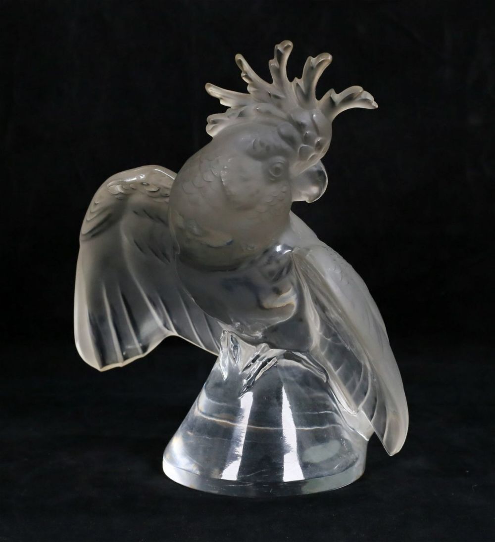 Lot 229: Lalique France Crystal Ara Cockatoo Sculpture