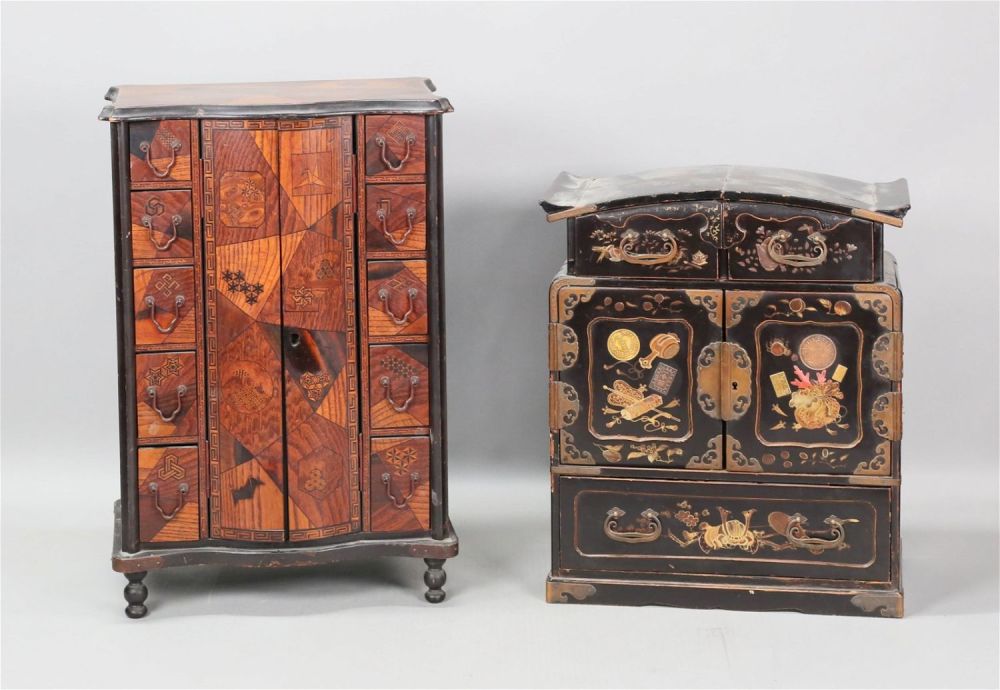 Lot 151: 2 Japanese Tabletop Chests